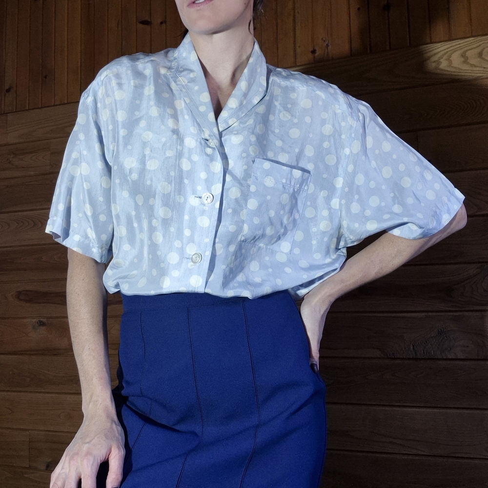 VINTAGE - 100% SILK SHIRT